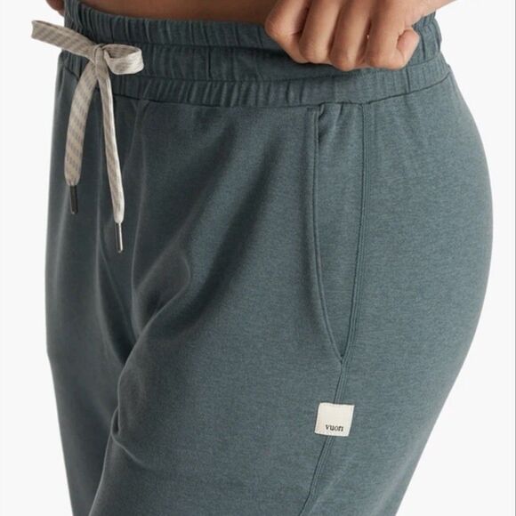 Vuori Pants - Vuori Performance Joggers Womens Large DreamKnit Green High Rise Yoga Athleisure